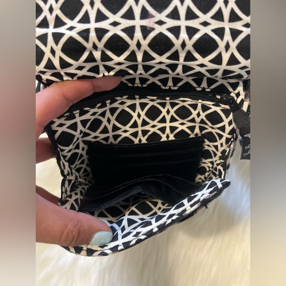 Vera Bradley cloth crossover bag with built in wallet black and white - Picture 10 of 10